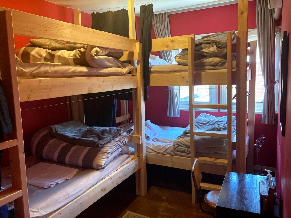 Bellscabin Guesthouse Каруидзава Экстерьер фото
