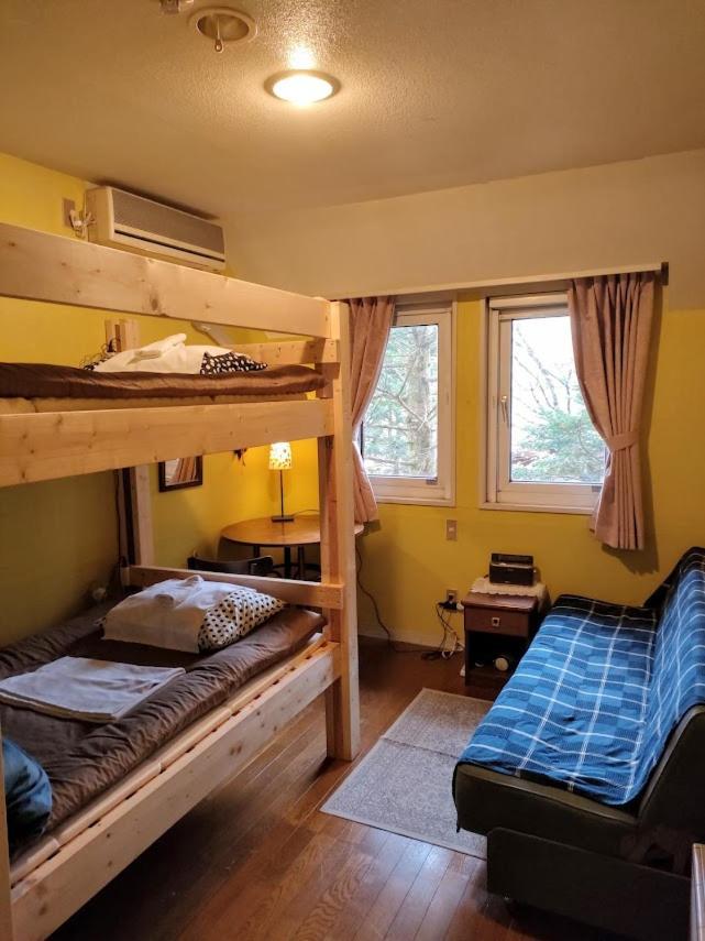 Bellscabin Guesthouse Каруидзава Экстерьер фото